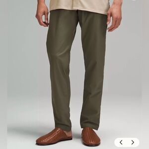Lululemon ABC Chino Olive Green Men's Golf Pants‎ 38 Tall. 36” Long Inseam.